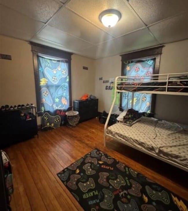 Photo - 213 Flint St