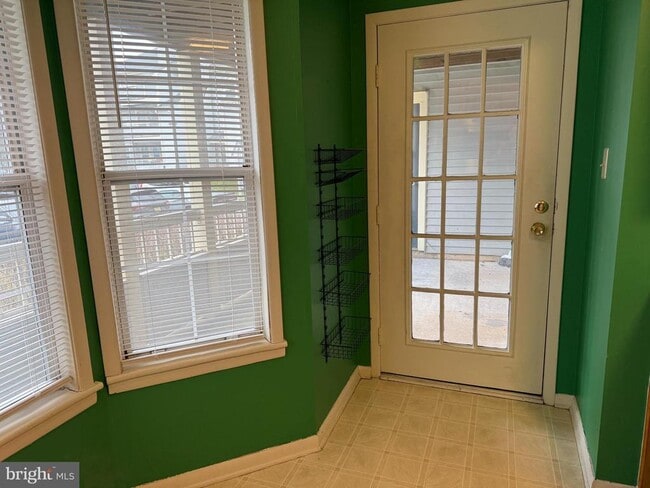 Photo - 115 Federal Ct Unidad 4