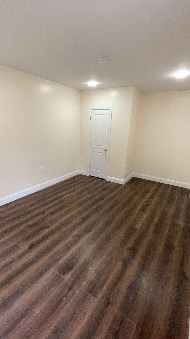 Photo - 242 W Bacon St Unit 2nd Fl