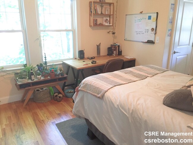 Photo - 77 Beechcroft St Unidad #1