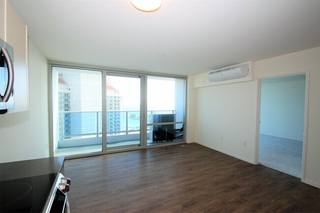 Photo - 1631 Kapiolani Blvd