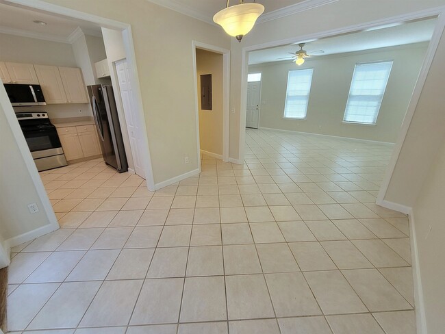 Photo - 3974 Grove Park Dr