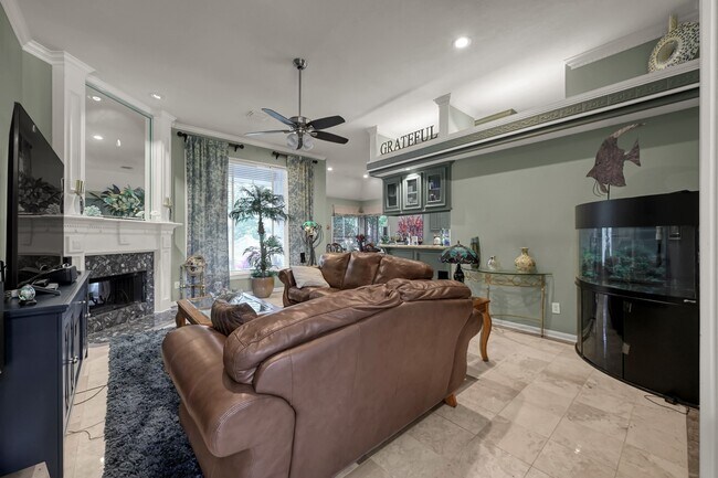 Photo - 192 Monterrey Rd W