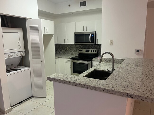 Photo - 7300 NW 114th Ave Unit 107