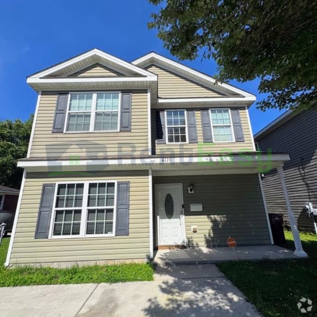 Building Photo - 4116 2nd St Rental
