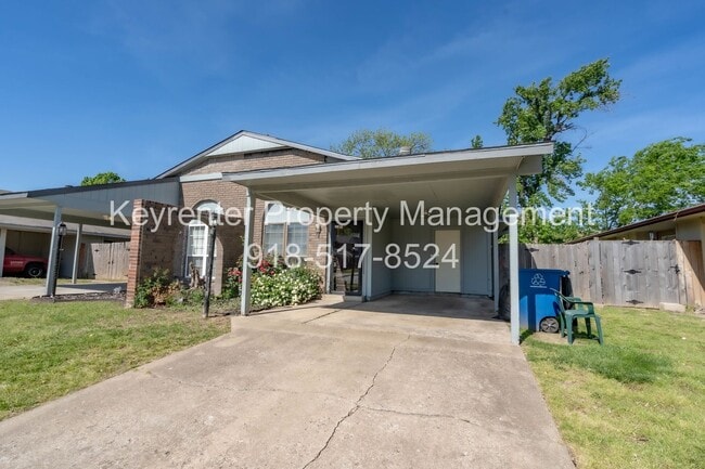 Photo - Stunning remodeled 2 Bedroom home in great area!