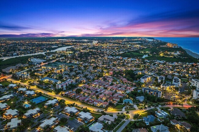 Photo - 1605 S US Hwy 1 Unit C205