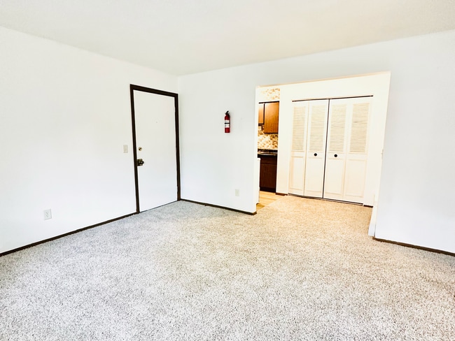 Photo - 722 Buchanan Ave Unit 2
