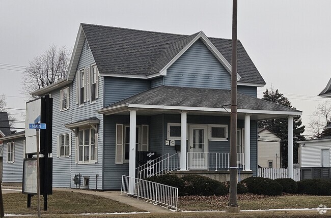 Building Photo - 104 N Main St Rental