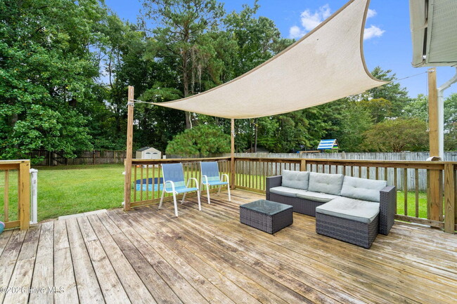 Photo - 3 Bedrooms AND A BONUS!! Short Term Leases considered, NO breed restrictions!