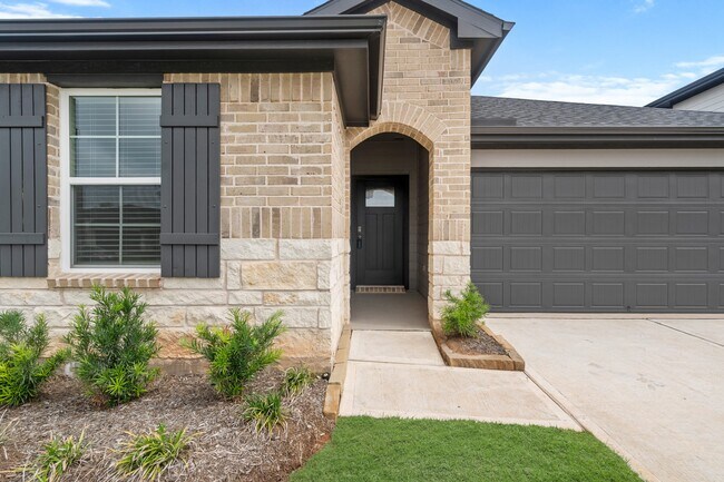 Photo - 1706 Stelvio Pass Dr.