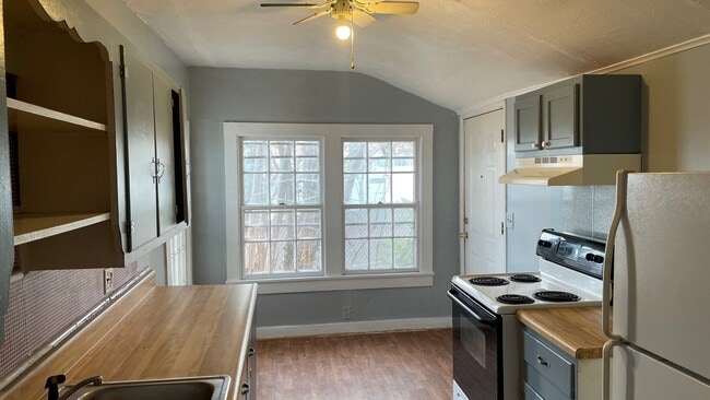 405 N High St Unit 2