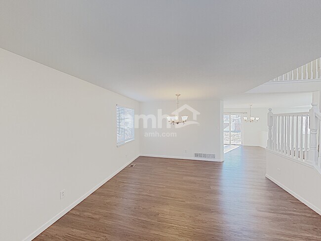 Photo - 11384 Kenton St