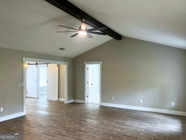 Photo - 124 Wolfbay Cir