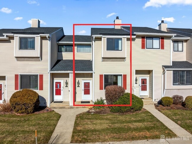 Building Photo - 424 Middlewood Rd