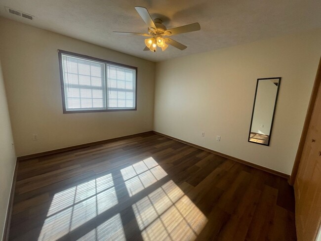 Photo - 2 Bedroom, 2 Bath Condo in Med Center area - Available 08/05/2026 (Pictures are NOT of this exact...