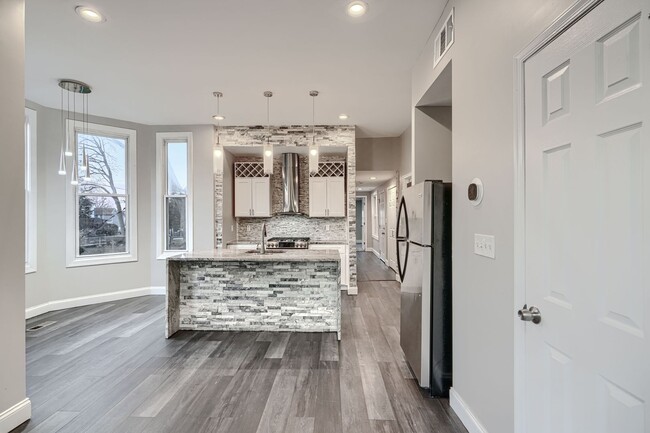 Photo - 4012 Fernhill Ave Unidad 1FL