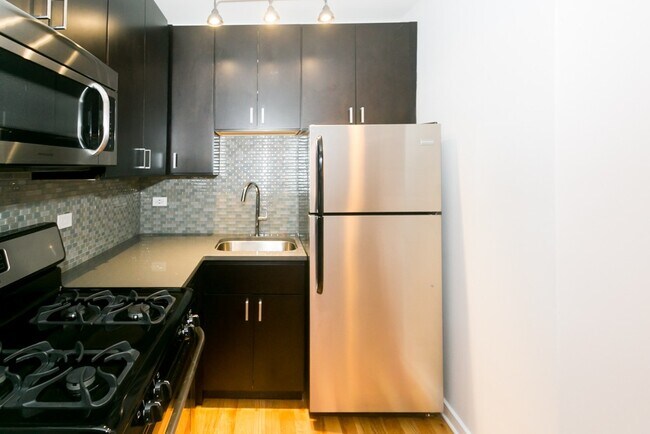 Photo - 2402 N Kedzie Blvd Unit 502