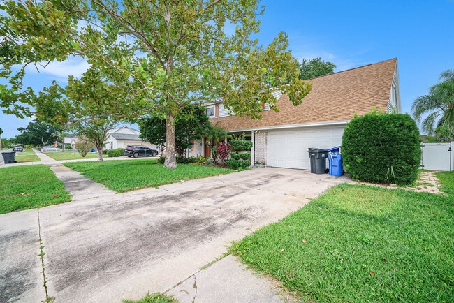 Photo - 4711 Travertine Dr