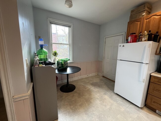 Building Photo - 259 George St