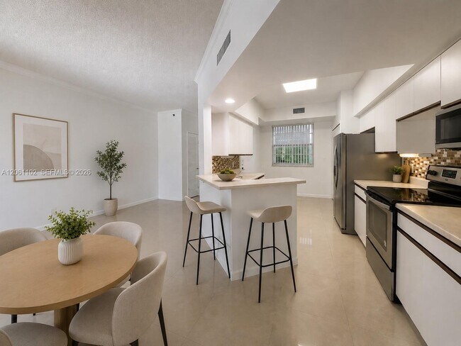 Photo - 3205 NE 184th St Unit 9306
