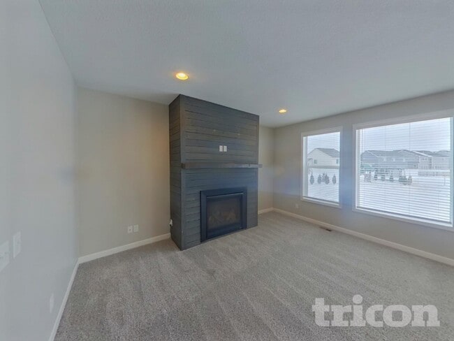 Photo - 14060 Ailesbury Ave