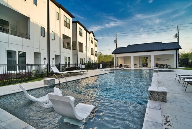 Photo - 2710 Grand Fountains Dr Unit C