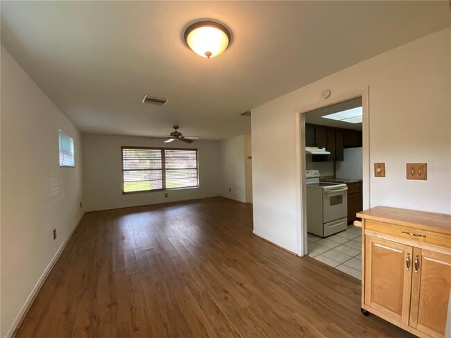 Photo - 2084 Ridgelane Rd