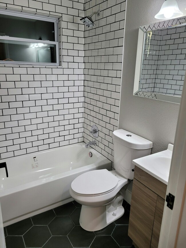 Photo - 1709 27th St