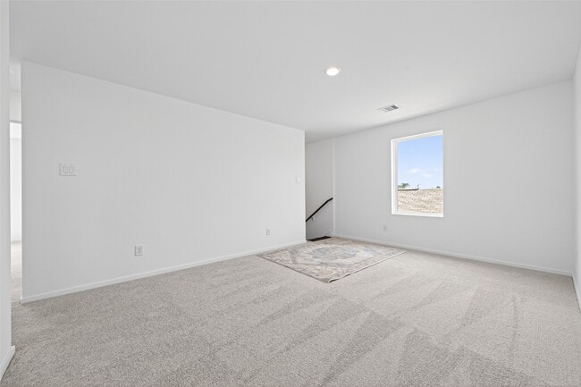 Building Photo - 6273 Alder Crk Dr