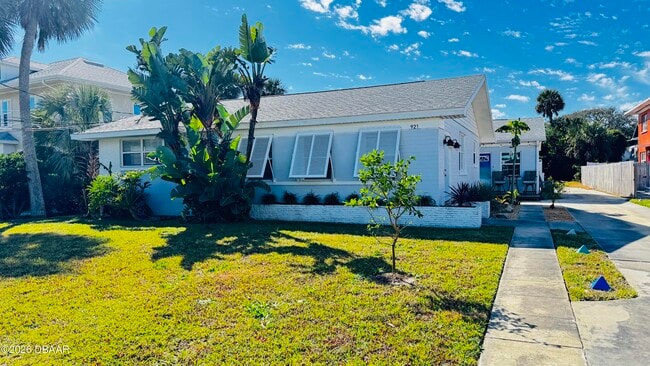 Photo - 921 N Wild Olive Ave Unit 1