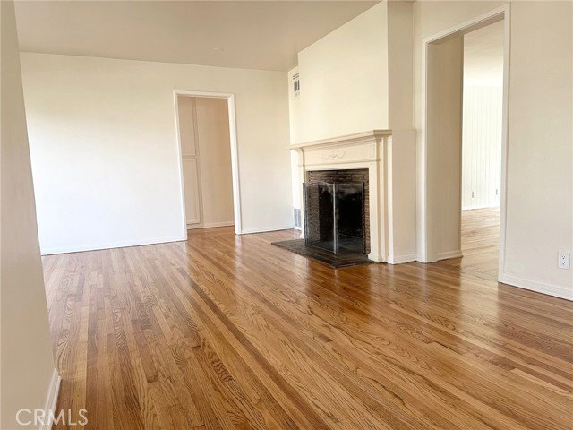 Photo - 6539 Blucher Ave