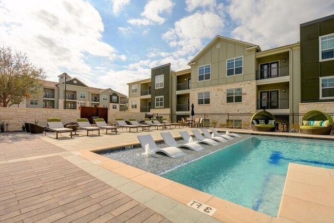 Photo - 10600 Brezza Ln Unidad b3