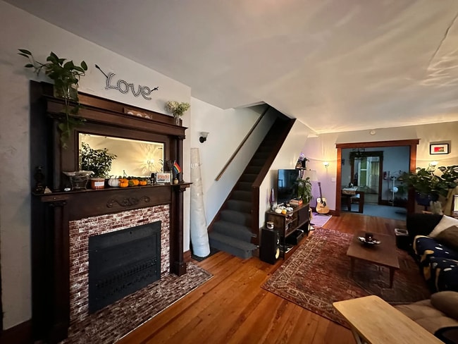 Photo - 714 W Lovell St