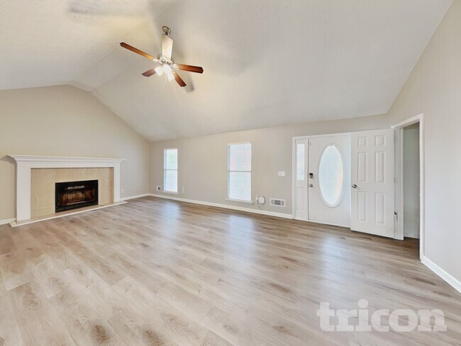 Photo - 416 Kelleytown Woods Pkwy