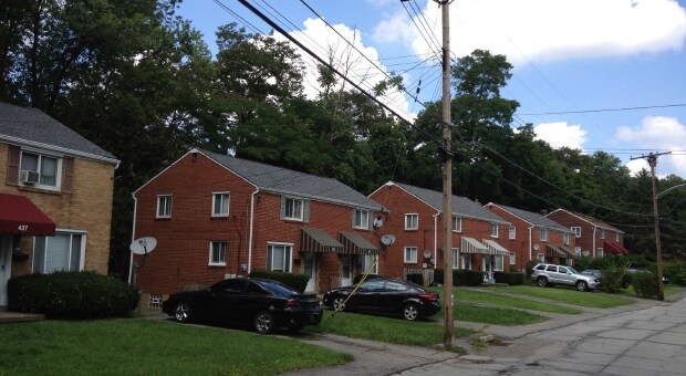 Photo - 413-457 Elias Dr Apartments