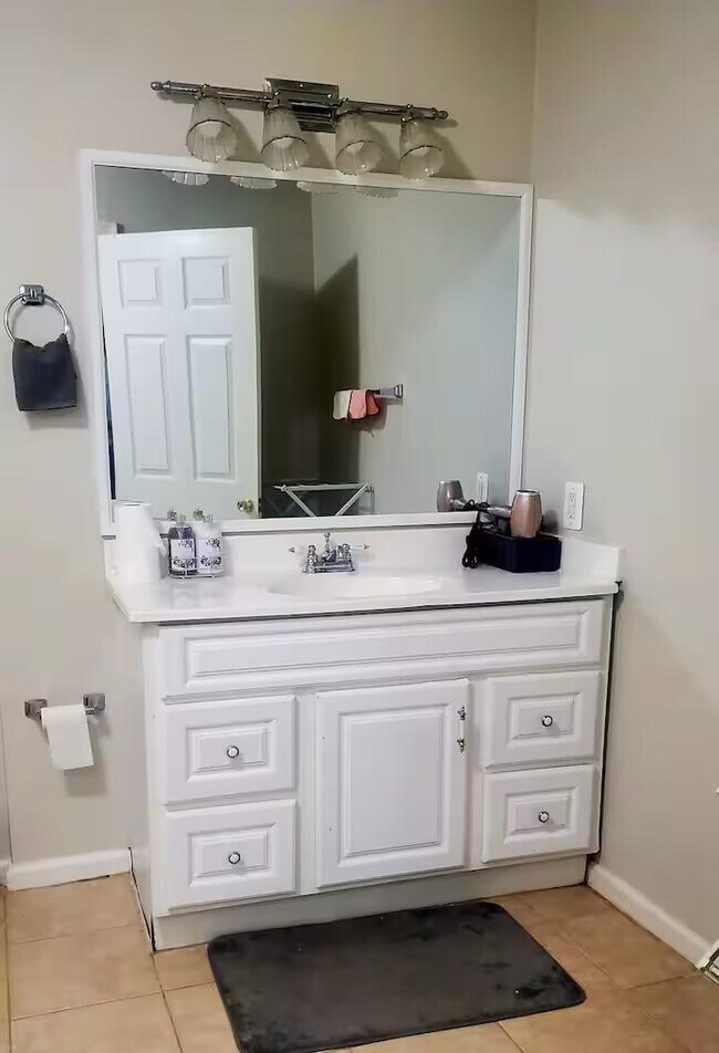 Photo - 2883 Myrtlewood Dr