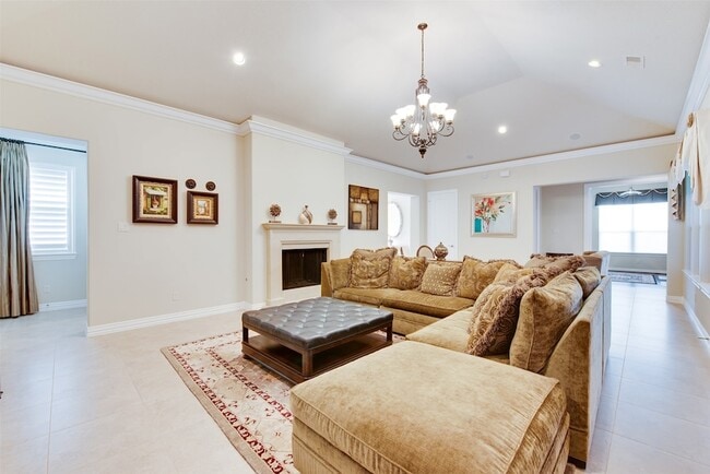 Photo - 2011 Flower Garden Ln