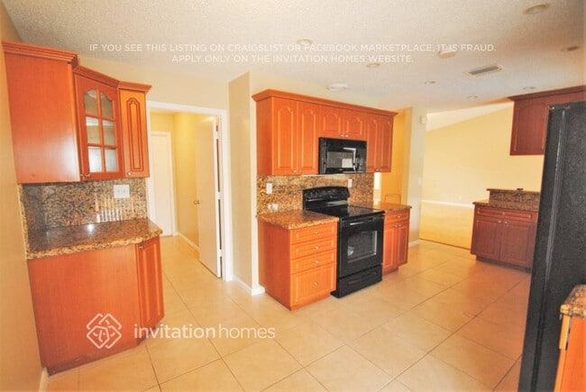 Photo - 365 NW 105th Dr