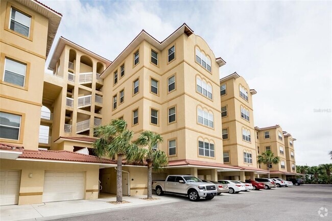 Building Photo - 636 Wells Ct Unit 501 Rental