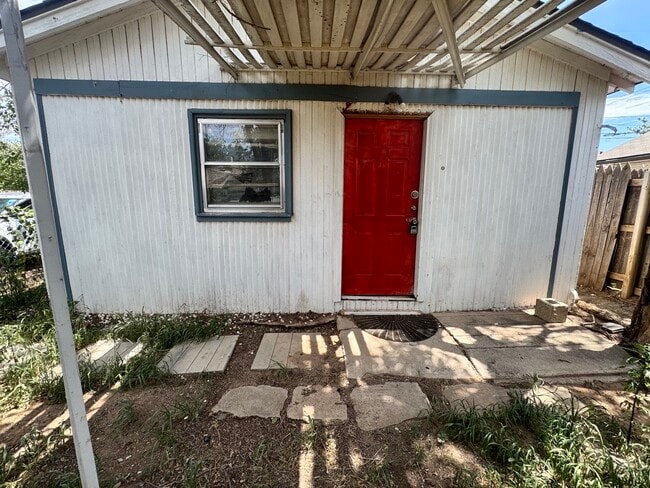 Photo - 1413 S Ong St Unit B