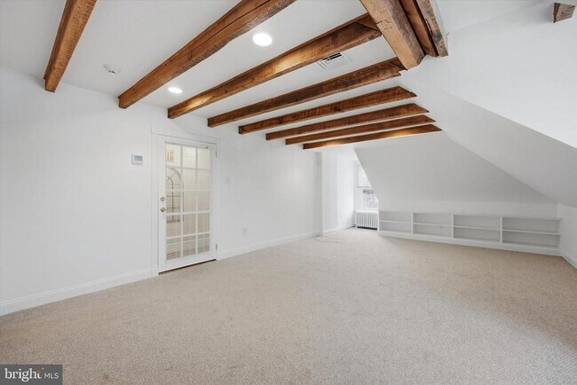 Photo - 304 King of Prussia Rd Unidad 3