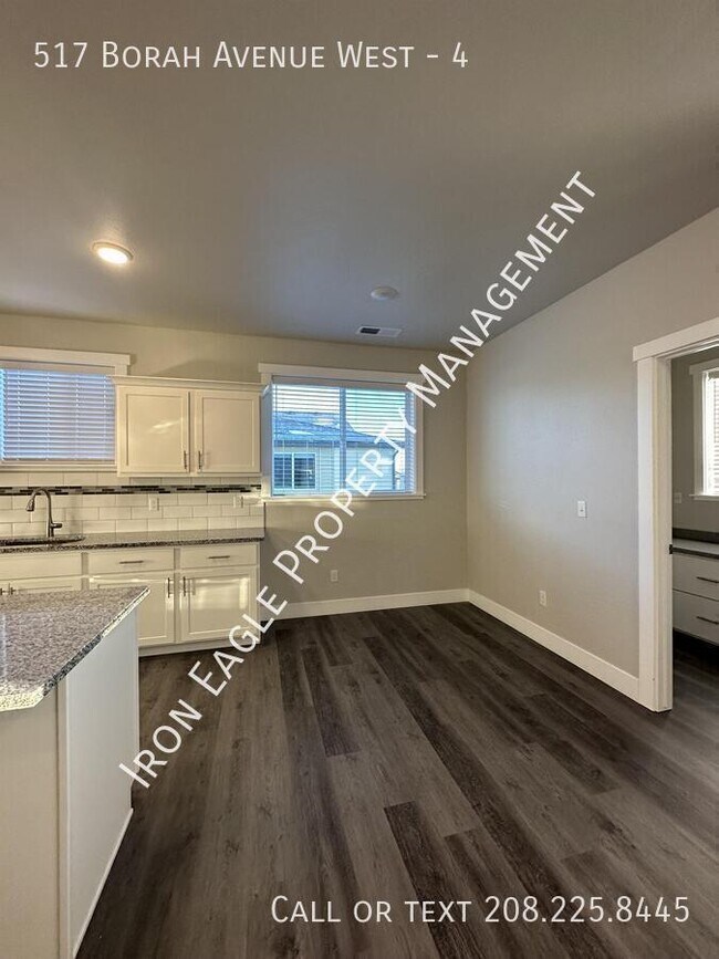 Photo - 517 Borah Ave W
