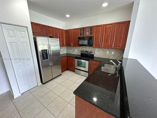 Photo - 3595 NW 13th St