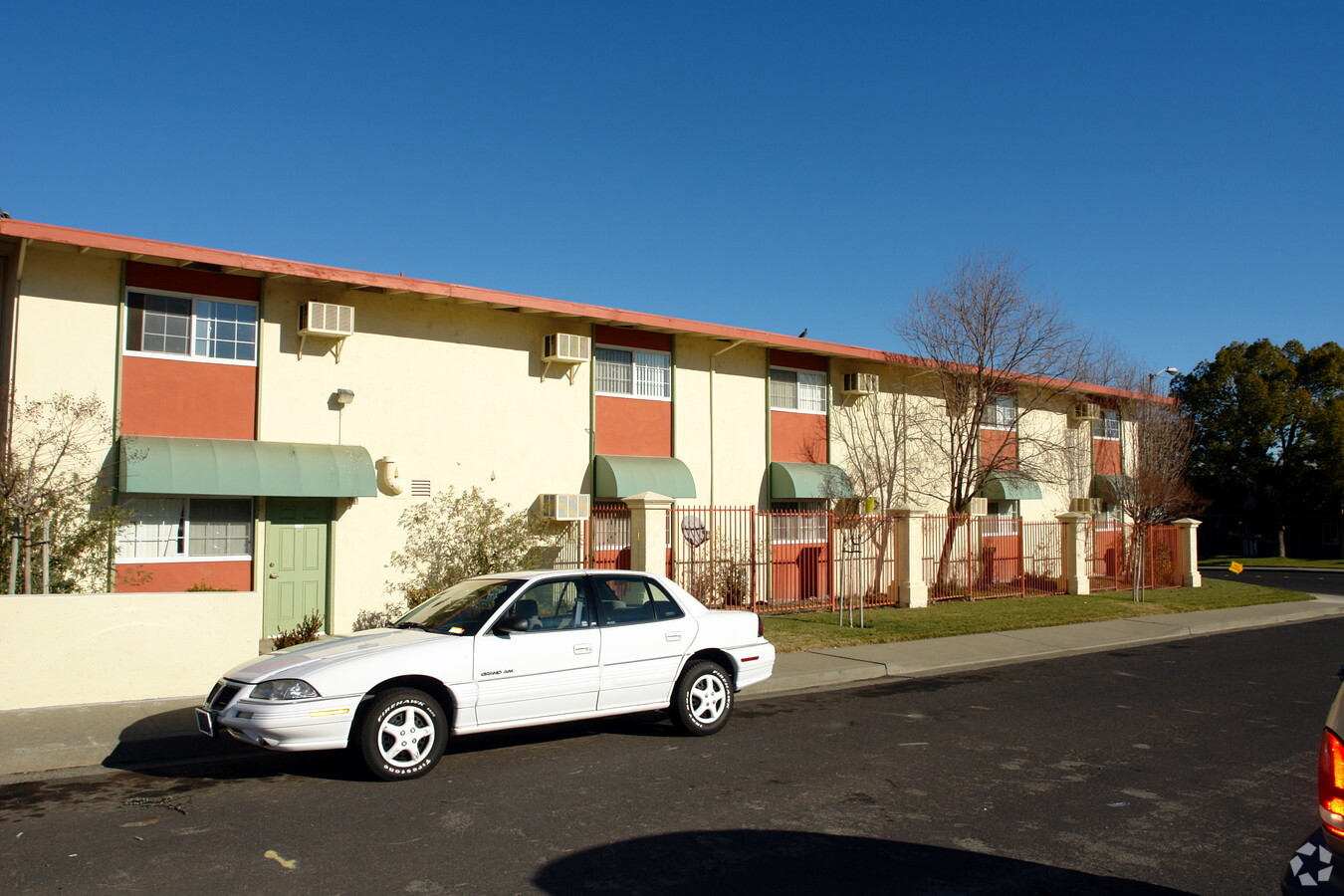 Hillside Senior - Hillside Senior Apartments