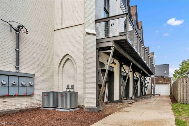 Photo - 2130 W 42nd St Unit 3