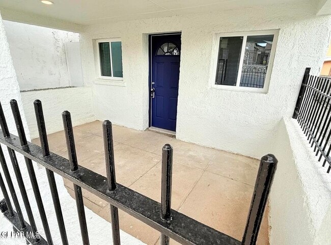 Photo - 5658 Dailey Ave