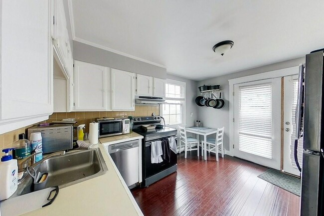 Photo - 45 Hammond St Condo Unit 3