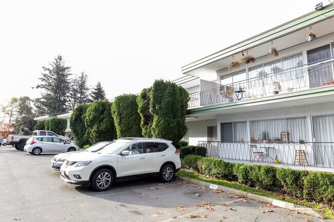 Photo - Mainstreet Hilltop