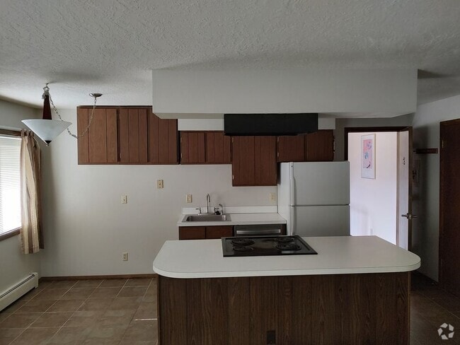 Building Photo - 240 La Bonte St Unit 36 Rental